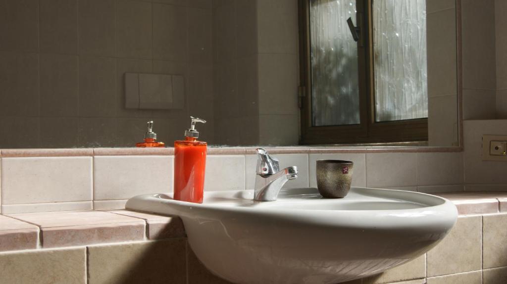 Vegan Inn Airport - Adults Only - Late Check In Fiumicino Quarto foto
