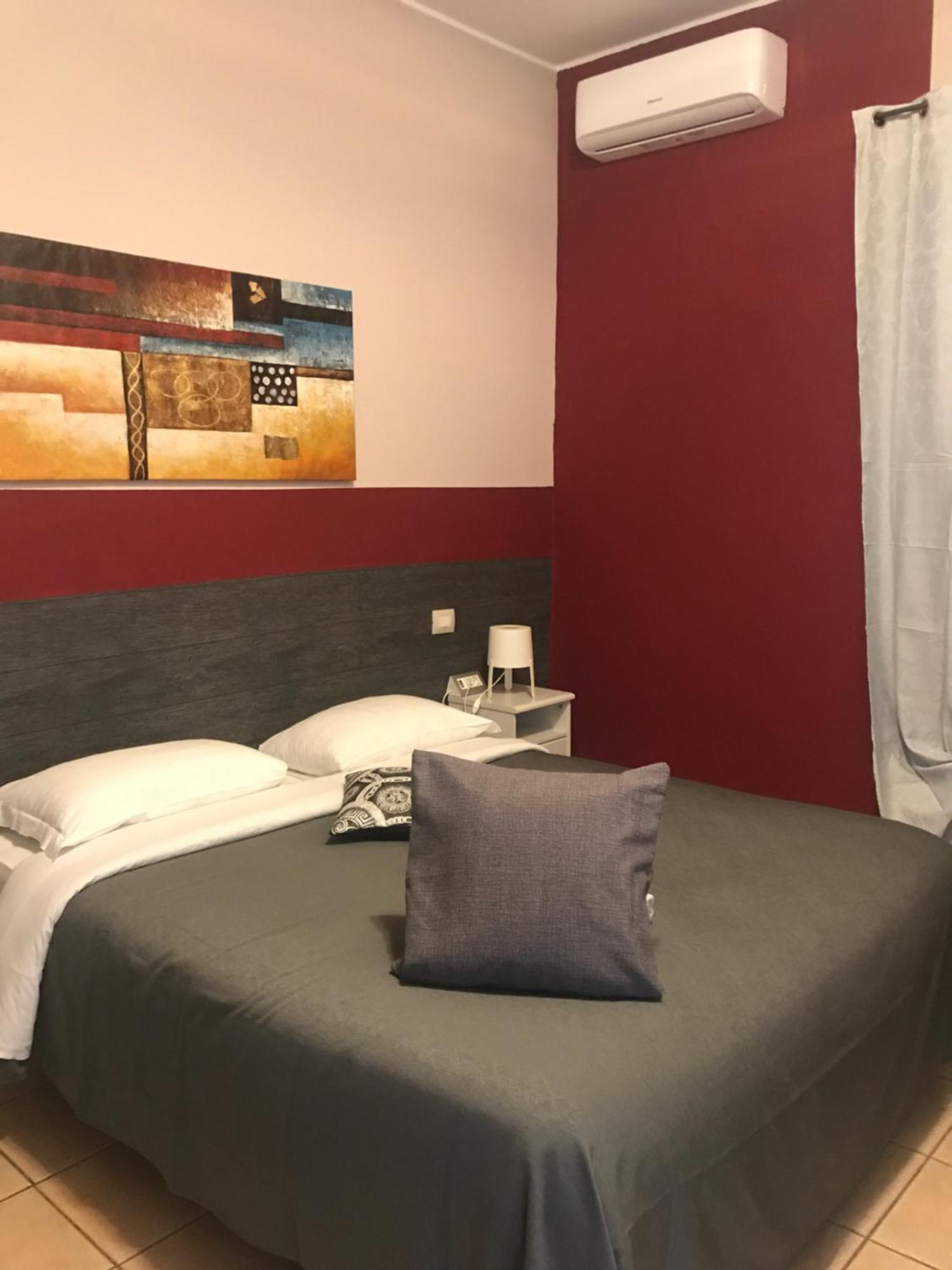 Vegan Inn Airport - Adults Only - Late Check In Fiumicino Exterior foto